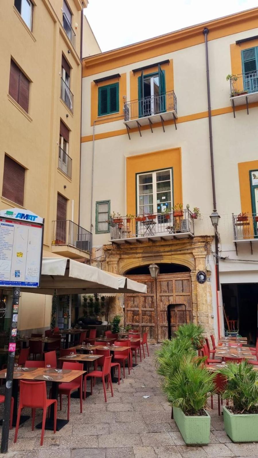 2 Sicilie Rooms And Suite In Centro Palermo Eksteriør billede